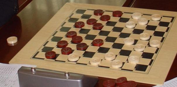 学国际跳棋收益颇多